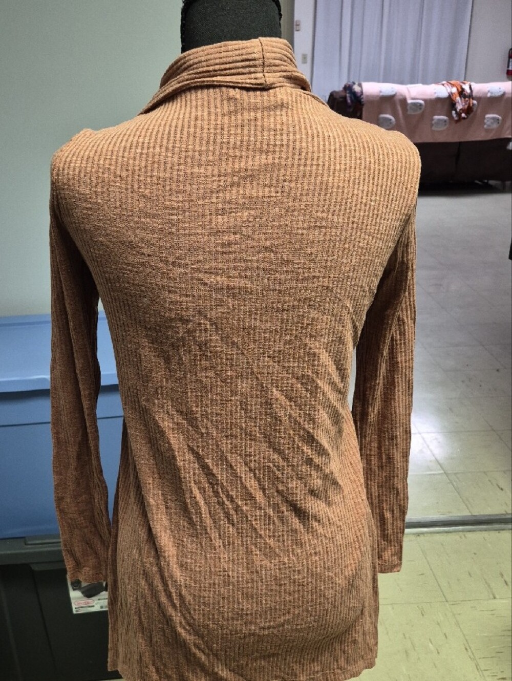 Long Ribbed Open-Front Blazer Jacket in Rust Brown - Picture 3 of 4